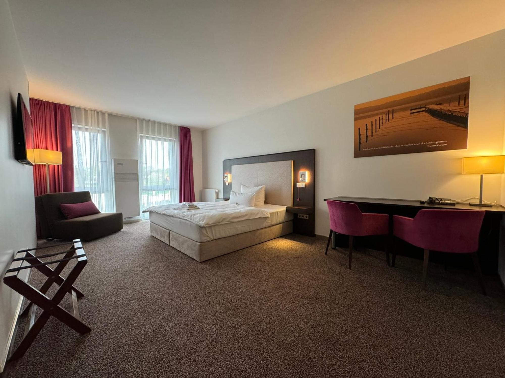 Fontane Hotel Schorfheide Exteriör bild