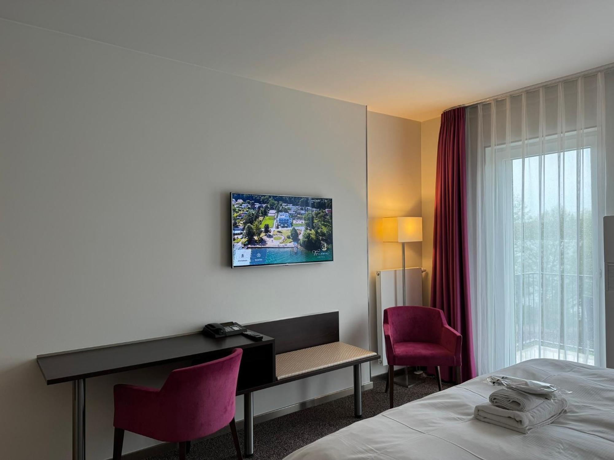 Fontane Hotel Schorfheide Exteriör bild